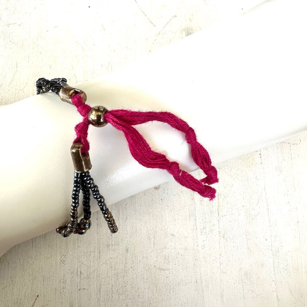 Multi strand adjustable bracelet - Picture 4 of 8